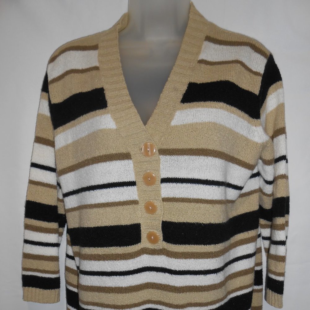 2/$8 White Stag V-Neck Sweater 3/4 Sleeve Large
